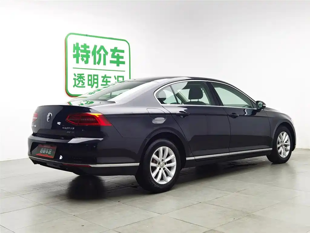 VOLKSWAGEN MAGOTAN 2018