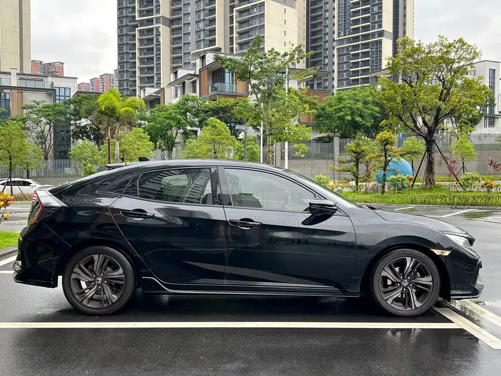HONDA CIVIC 2021