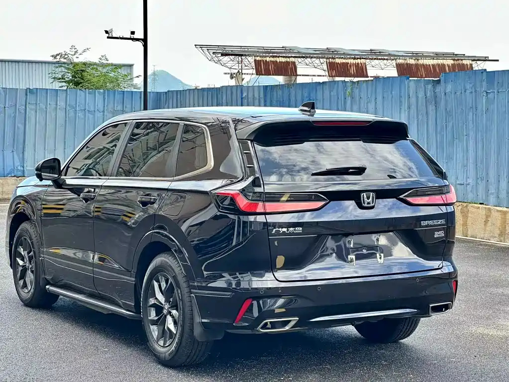 HONDA BREEZE 2024