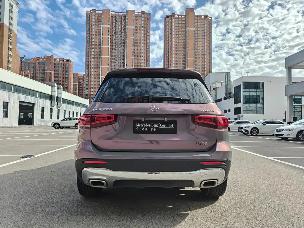 MERCEDES BENZ GLB 2022