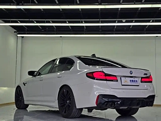 BMW M5 2018 YEAR M5 2018