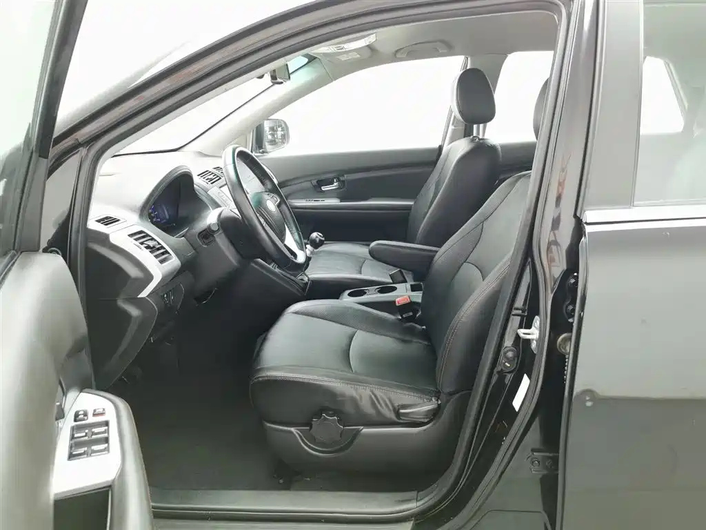 BYD S6 2014