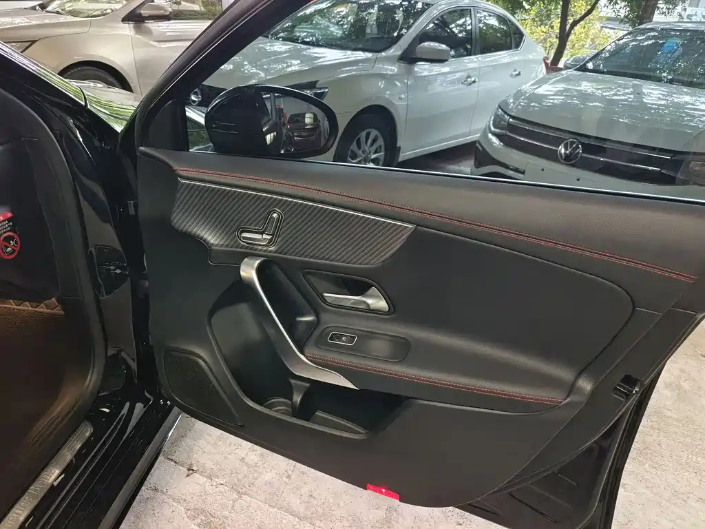 MERCEDES BENZ A-CLASS 2024