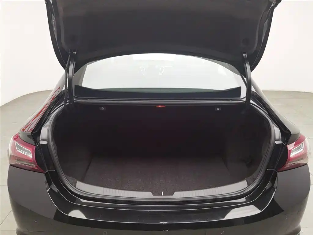 CHEVROLET MALIBU XL 2021