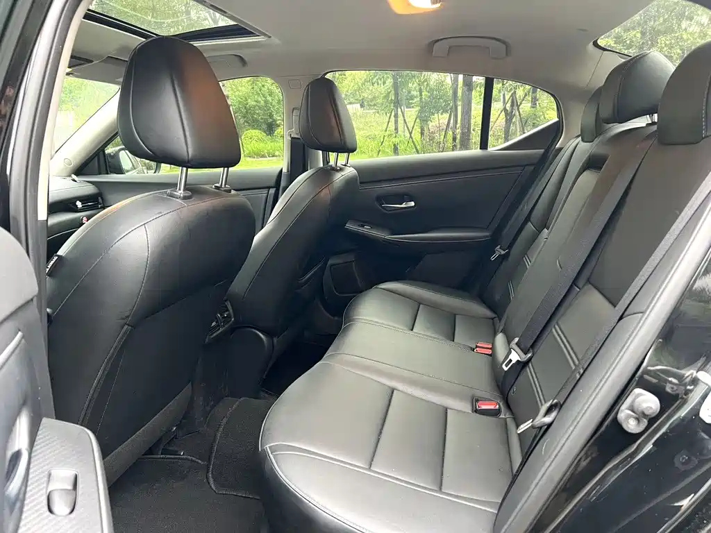 NISSAN SYLPHY 2021