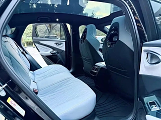 BYD SEAL  2022 YEAR 550KM STANDARD RANGE  EDITION PREMIUM 2022