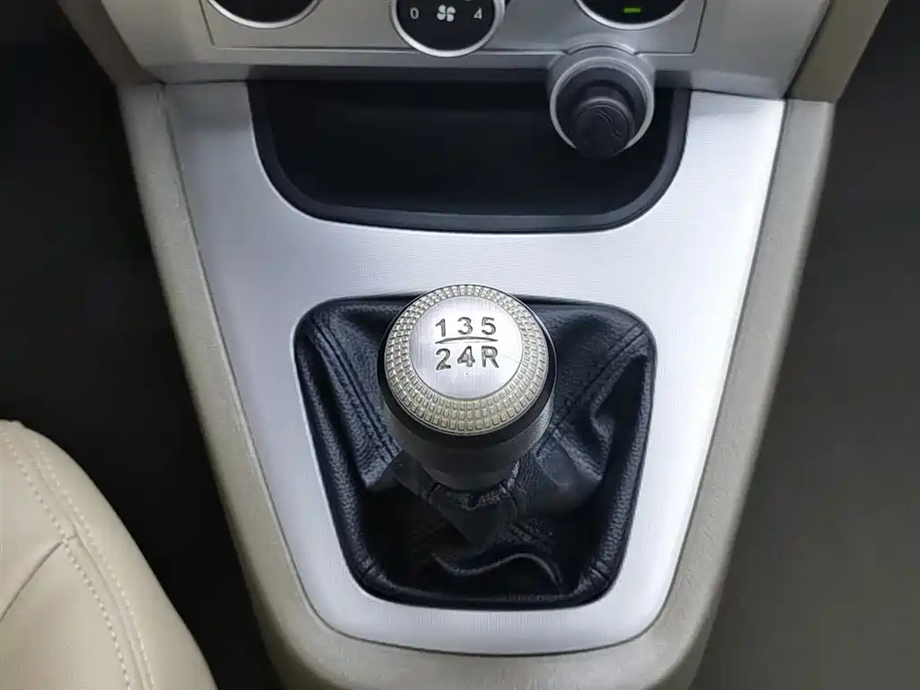 HYUNDAI TUCSON 2013