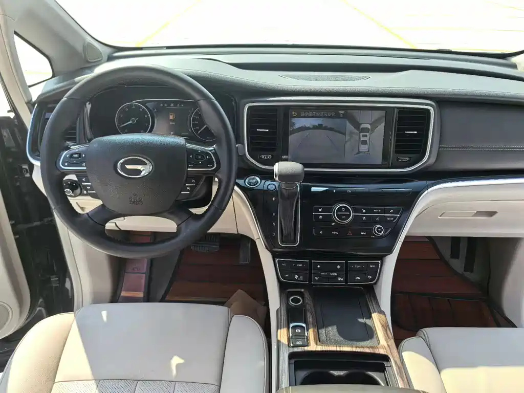 TRUMPCHI M8 2019