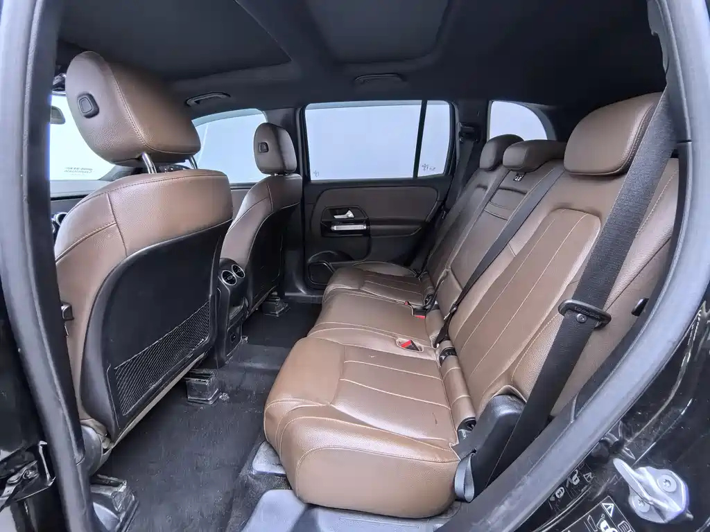 MERCEDES BENZ GLB 2022