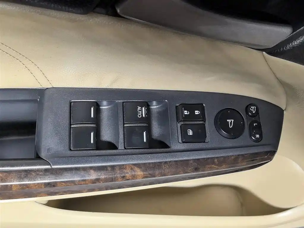 HONDA ACCORD 2010
