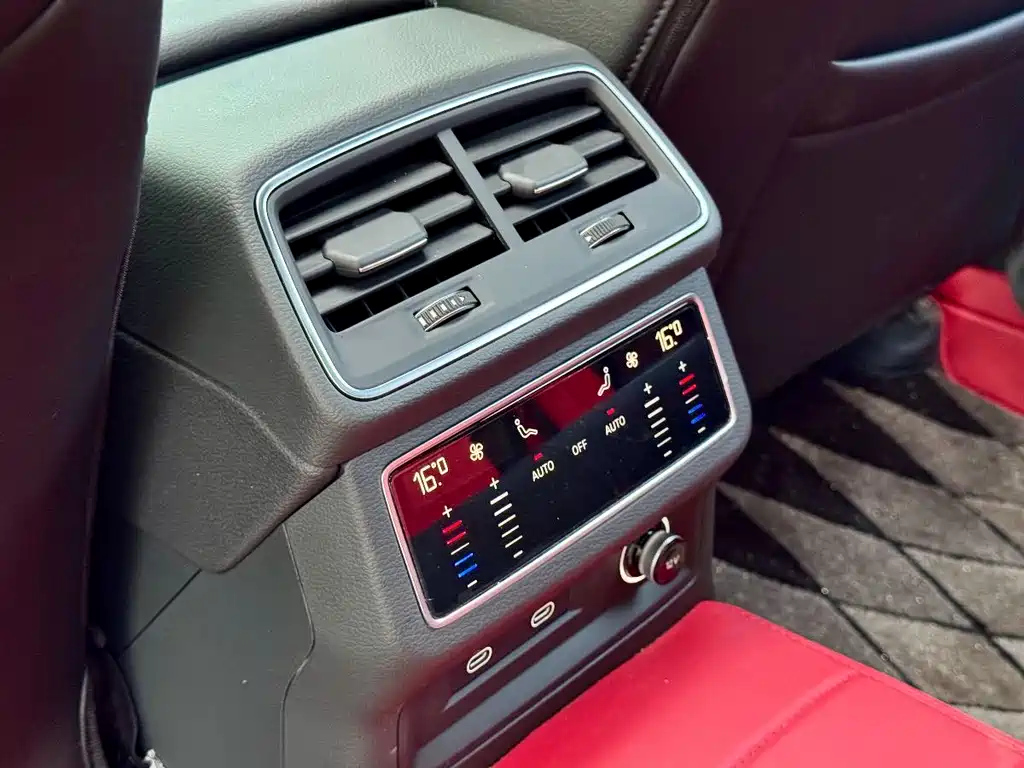 AUDI A6L 2024