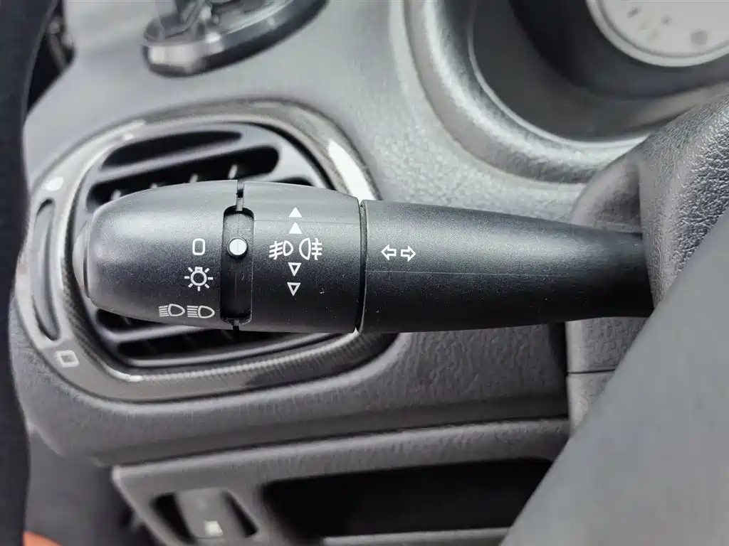 CITROEN C2 2012