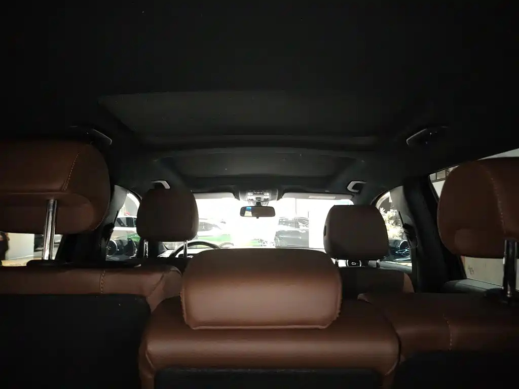 MERCEDES BENZ GLB 2022