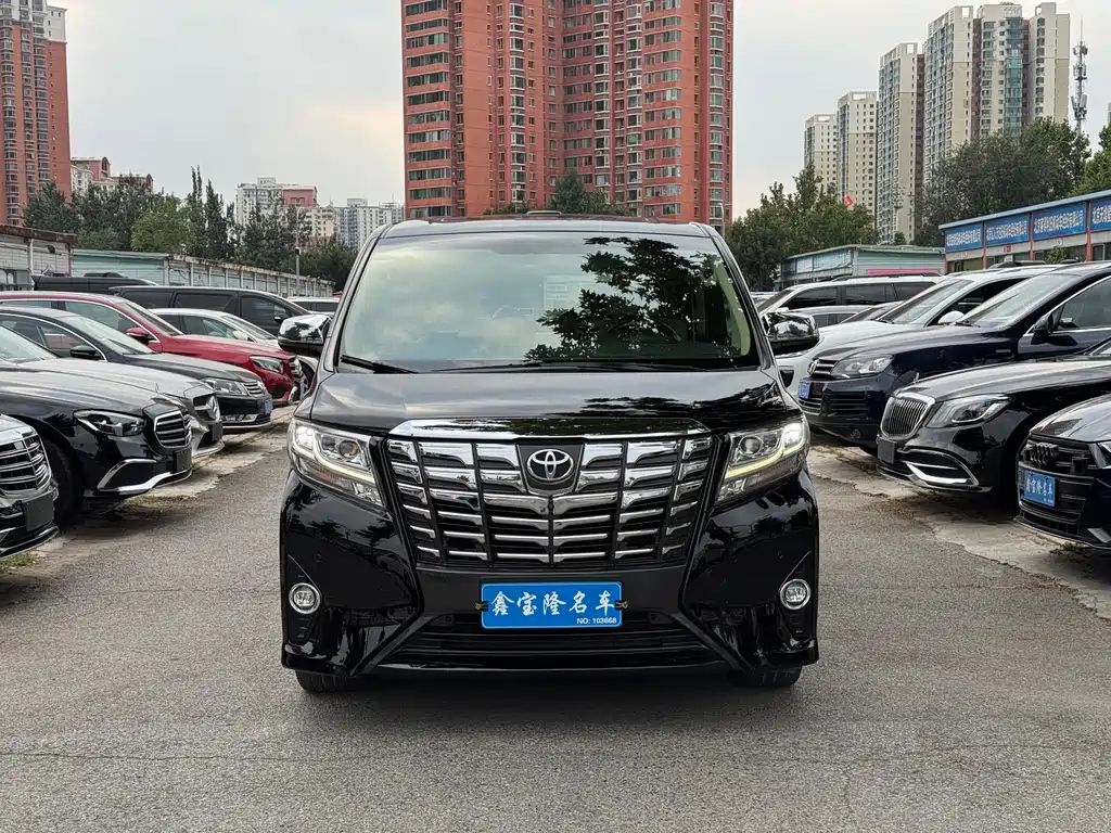 TOYOTA ALPHARD 2018