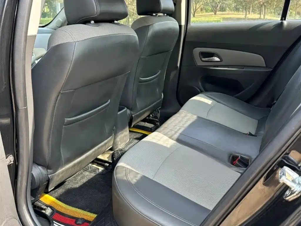 CHEVROLET CRUZE 2013