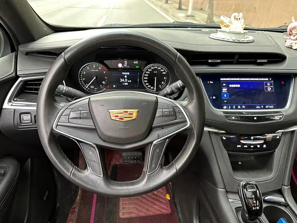 CADILLAC XT5 2019