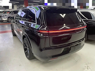 LI AUTO L8  2024 YEAR PRO 2024