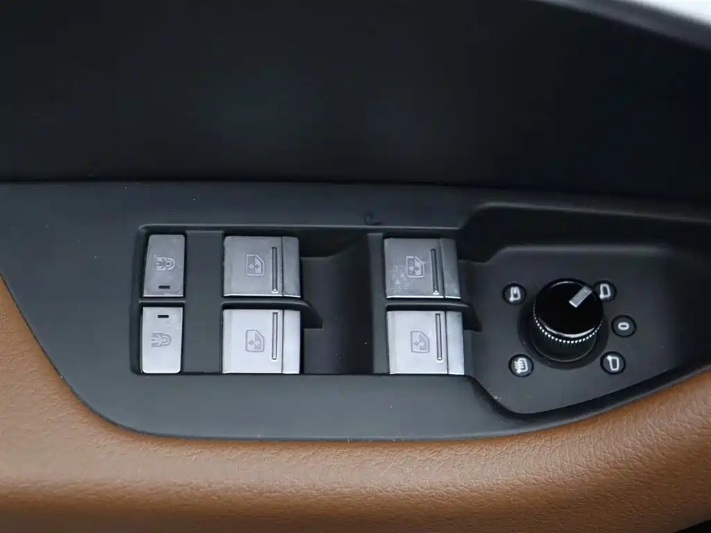 AUDI A6L 2023