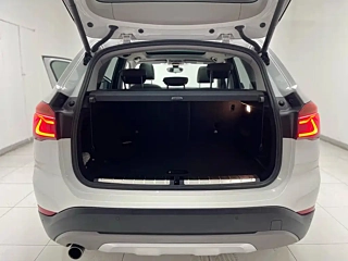 BMW X1  2019 YEAR SDRIVE18LI EXCLUSIVE 2019