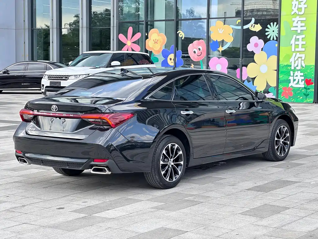 TOYOTA AVALON 2022