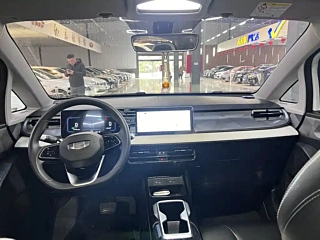 GEOMETRY E&#33828;&#28779;&#34411;  2024 YEAR 301KM 2024
