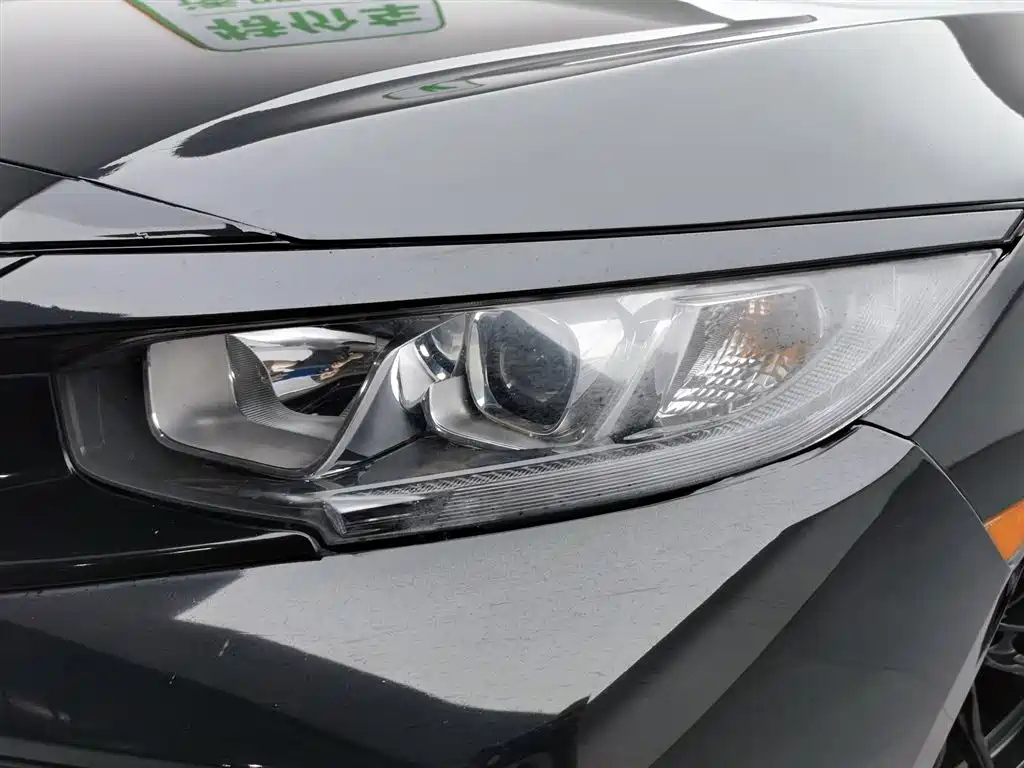 HONDA CIVIC 2019