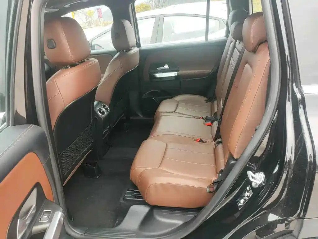 MERCEDES BENZ GLB 2022