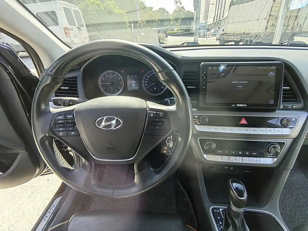 HYUNDAI SONATA 2019