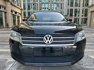 VOLKSWAGEN LAVIDA 2015