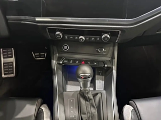 AUDI Q3  2024 YEAR 40 TFSI FASHION DYNAMIC 2024