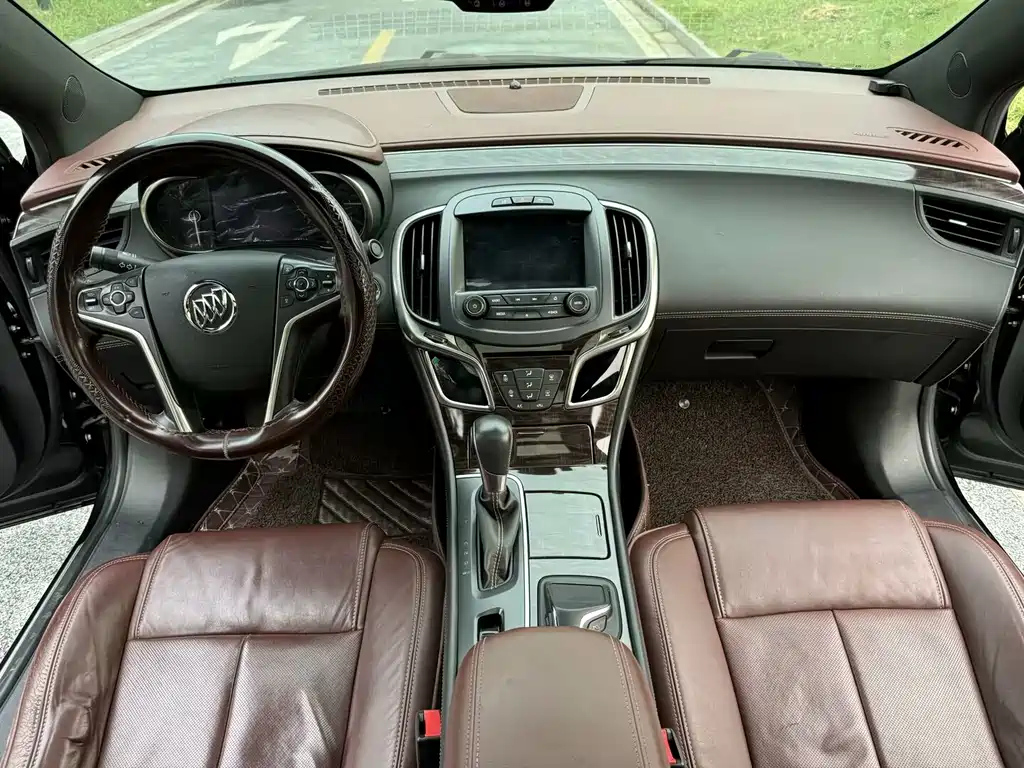 BUICK LACROSSE 2013
