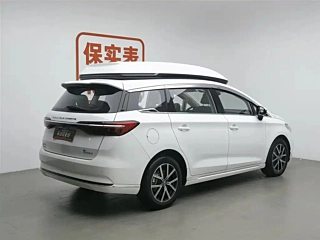 BYD SONG MAX NEW ENERGY  2022