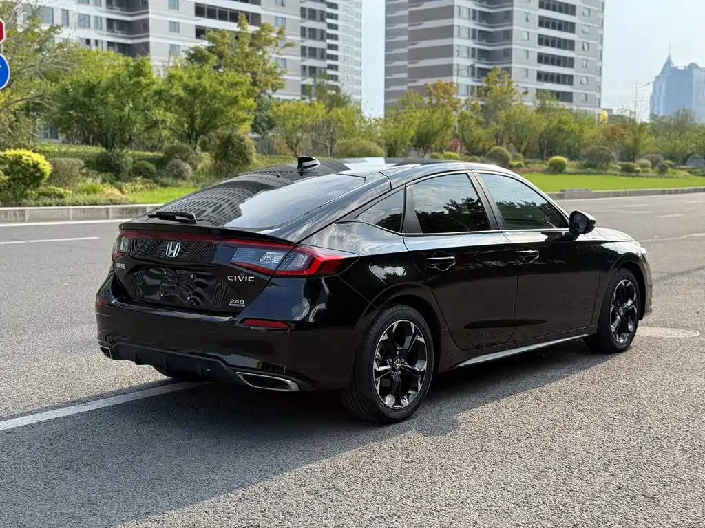 HONDA CIVIC 2023
