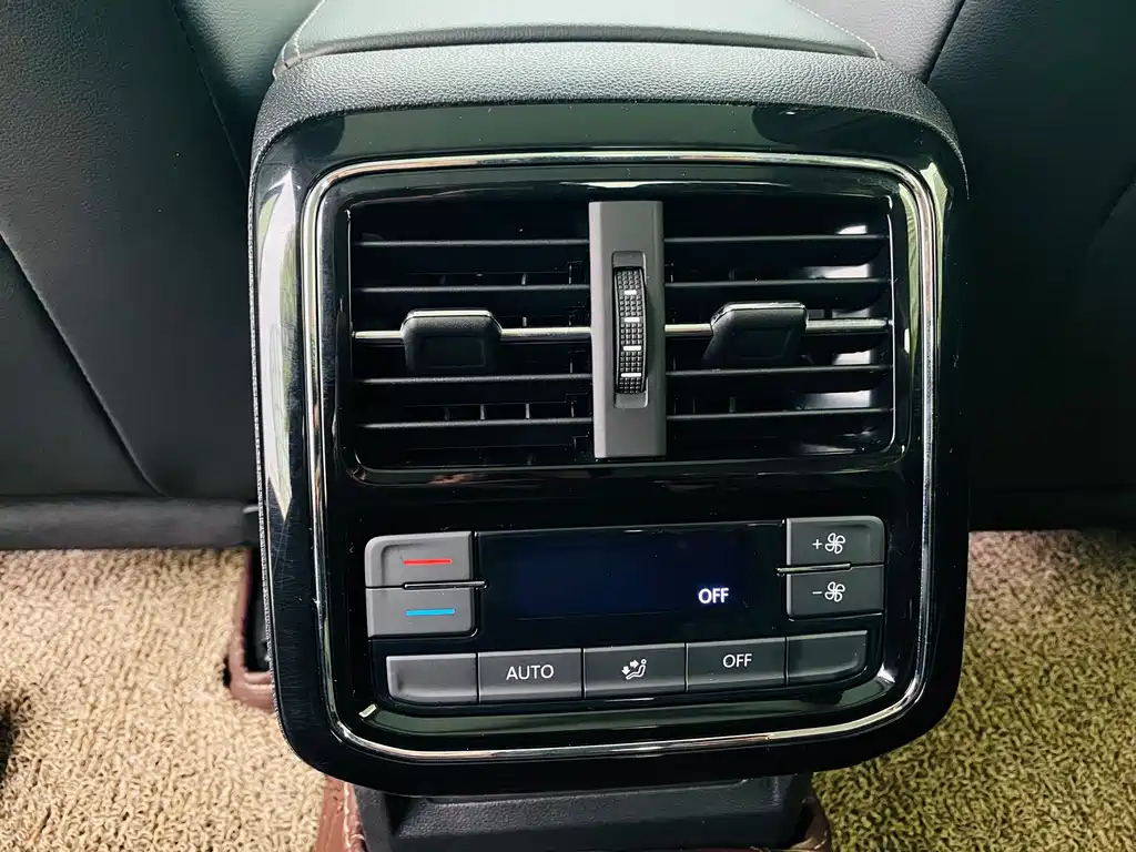 VOLKSWAGEN PASSAT 2020