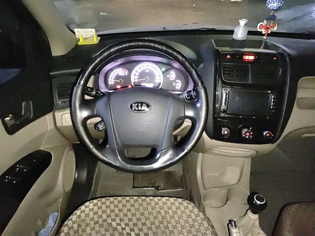KIA SPORTAGE 2015