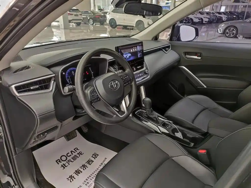 TOYOTA FRONTLANDER 2023