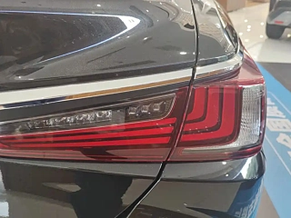 LEXUS ES 2022 YEAR 200 EXCELLENCE 2022