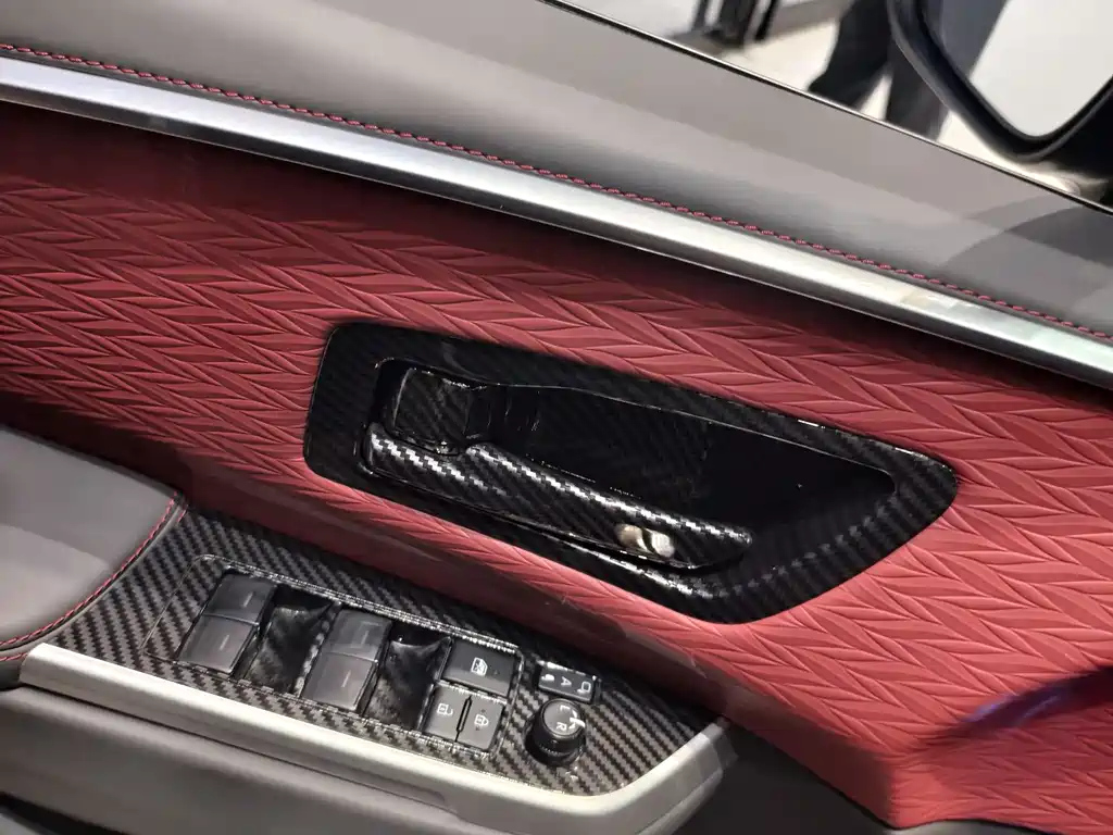 TOYOTA SIENNA SIENNA 2025