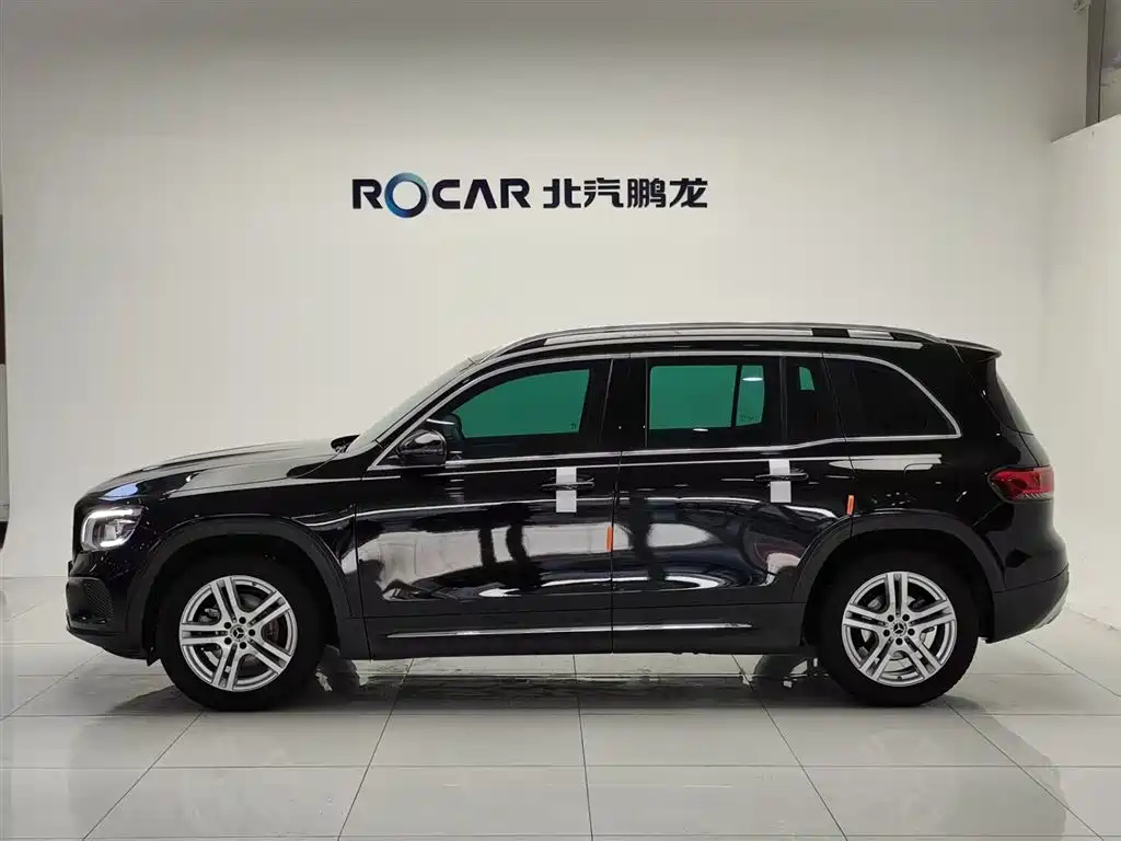 MERCEDES BENZ GLB 2022