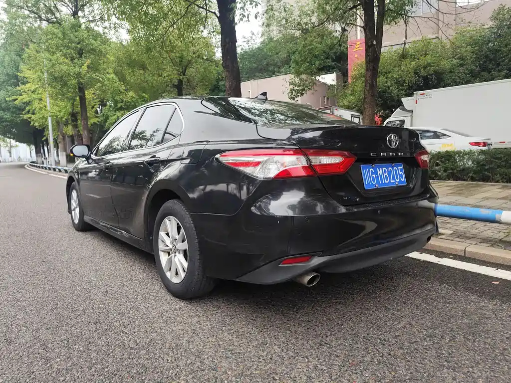 TOYOTA CAMRY 2022