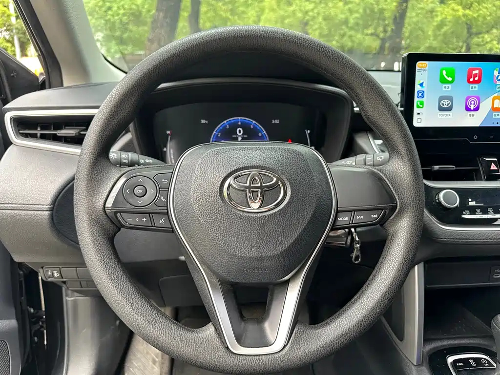 TOYOTA FRONTLANDER 2023