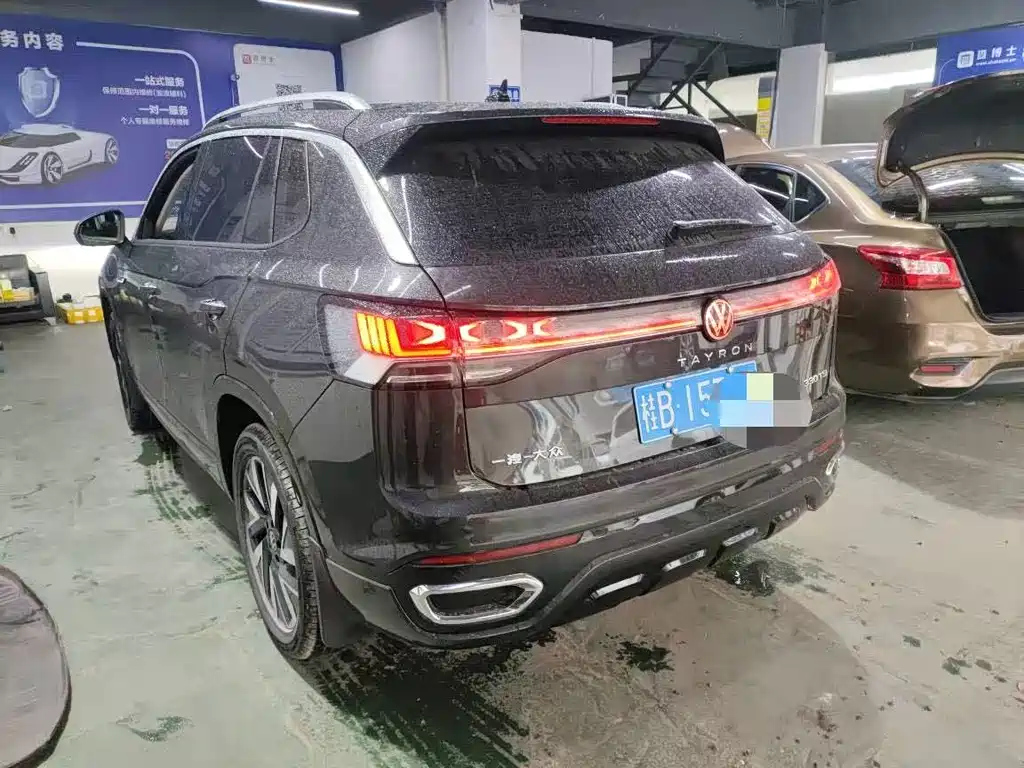 VOLKSWAGEN TAYRON 2024