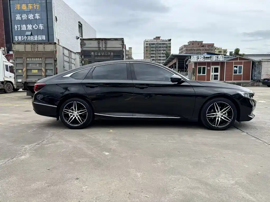 HONDA ACCORD 2023