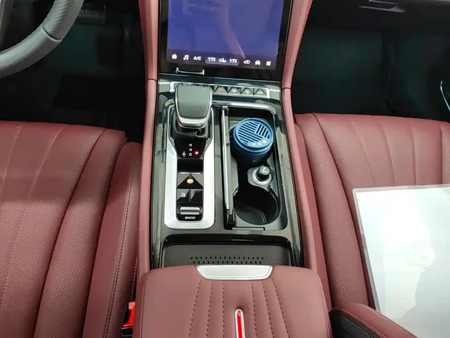 HONGQI H5 2024