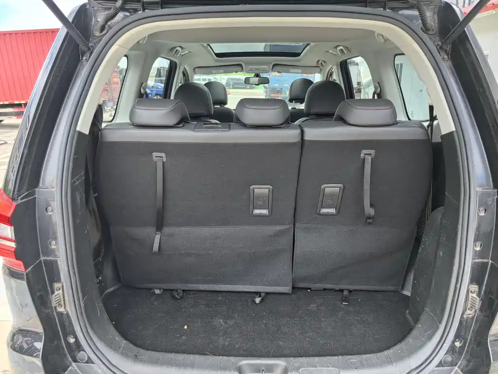 DONGFENG FORTHING SX6 2019
