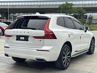 VOLVO XC60  2021 YEAR T5 4WD  SPORT 2021