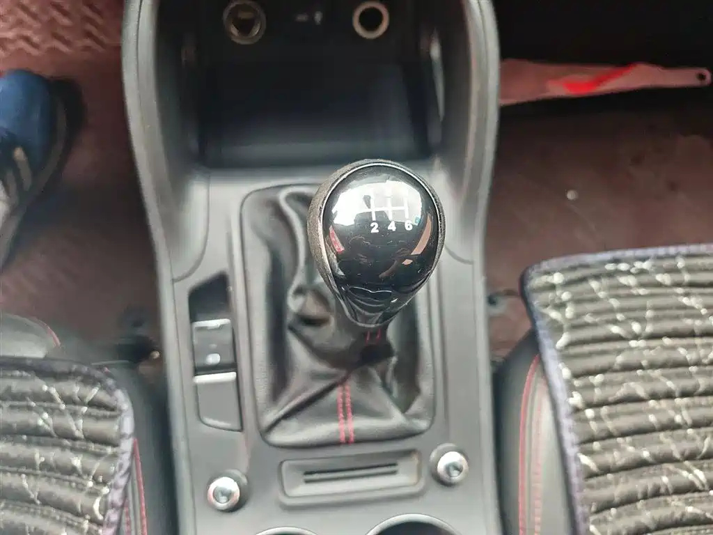 CHANGAN CS75 2016