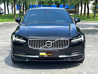 VOLVO S90 2021