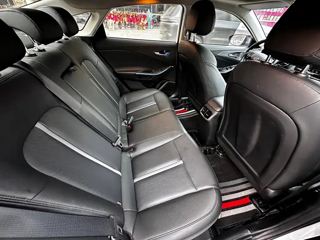 HYUNDAI LAFESTA 2019