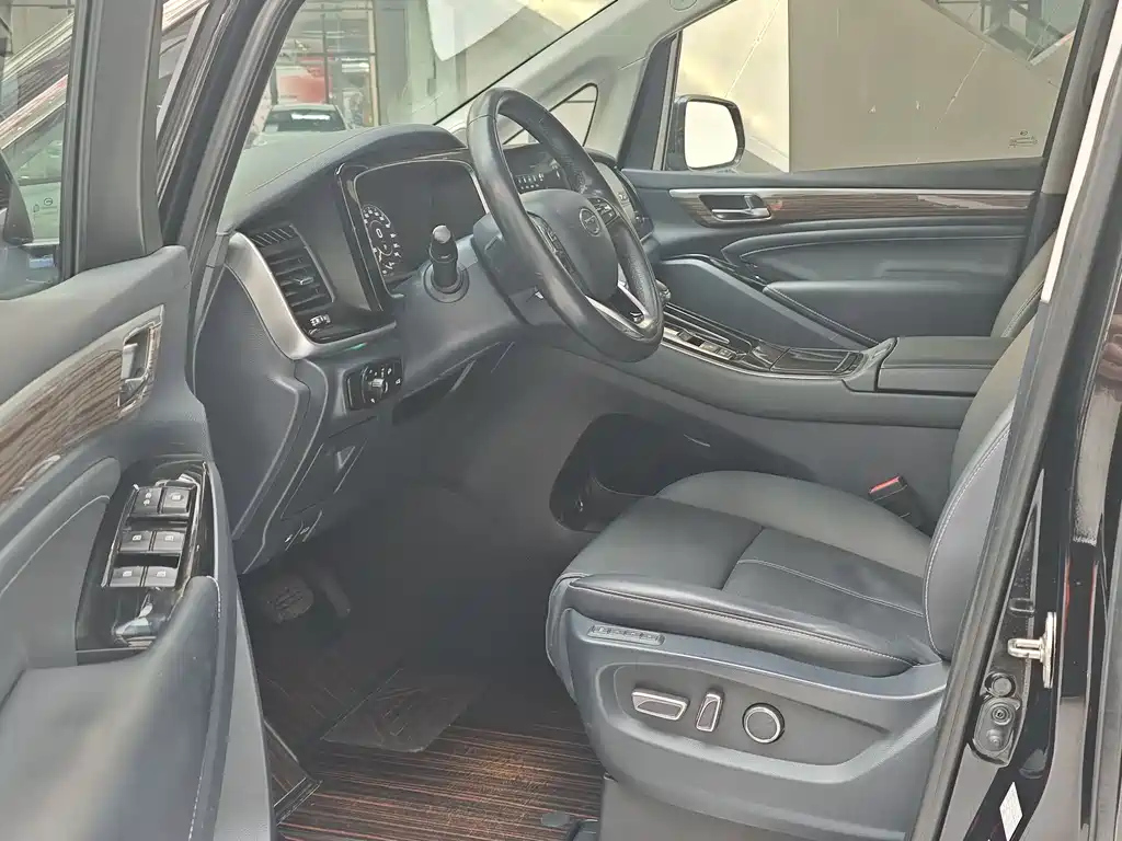 TRUMPCHI M8 2022